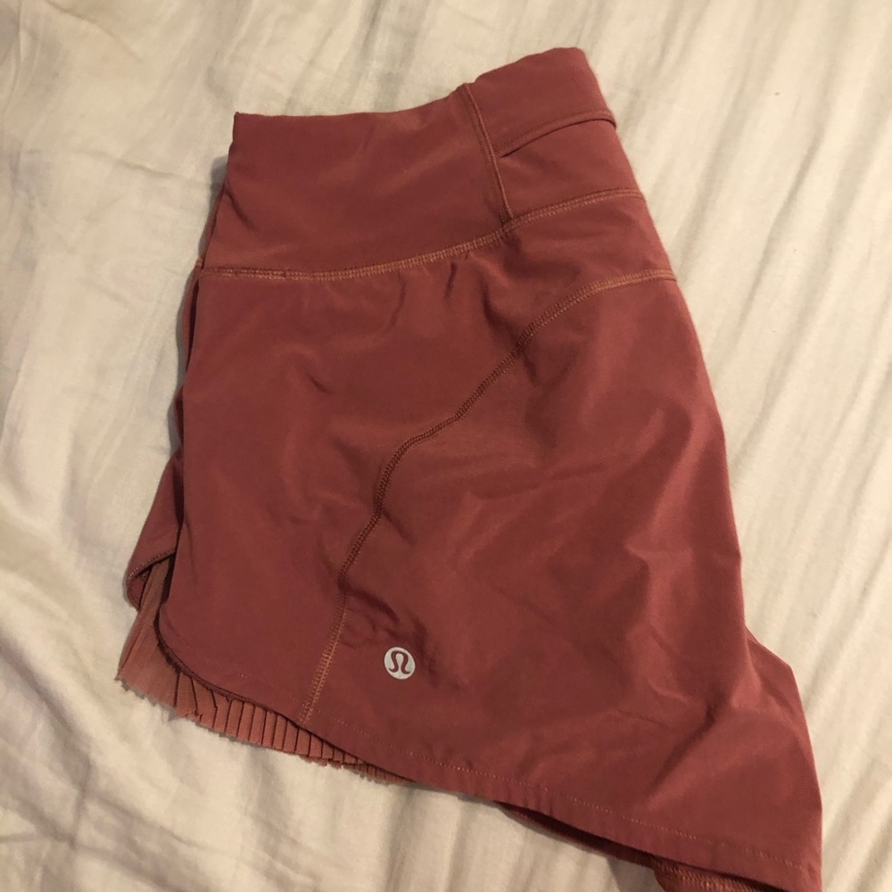 lulu-lemon shorts